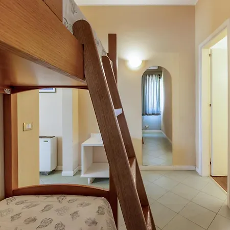 Hotiday Collection - 4* Cinisi